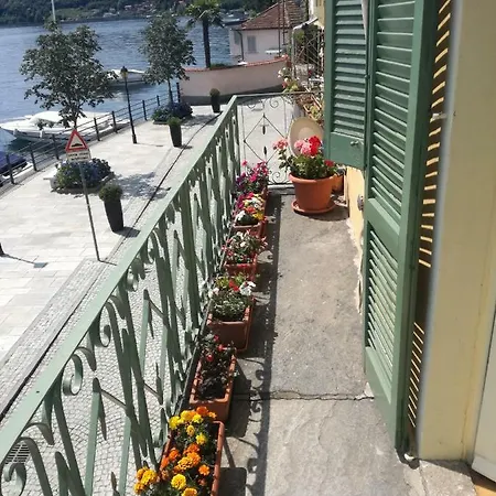 La Barcaiola * Pella